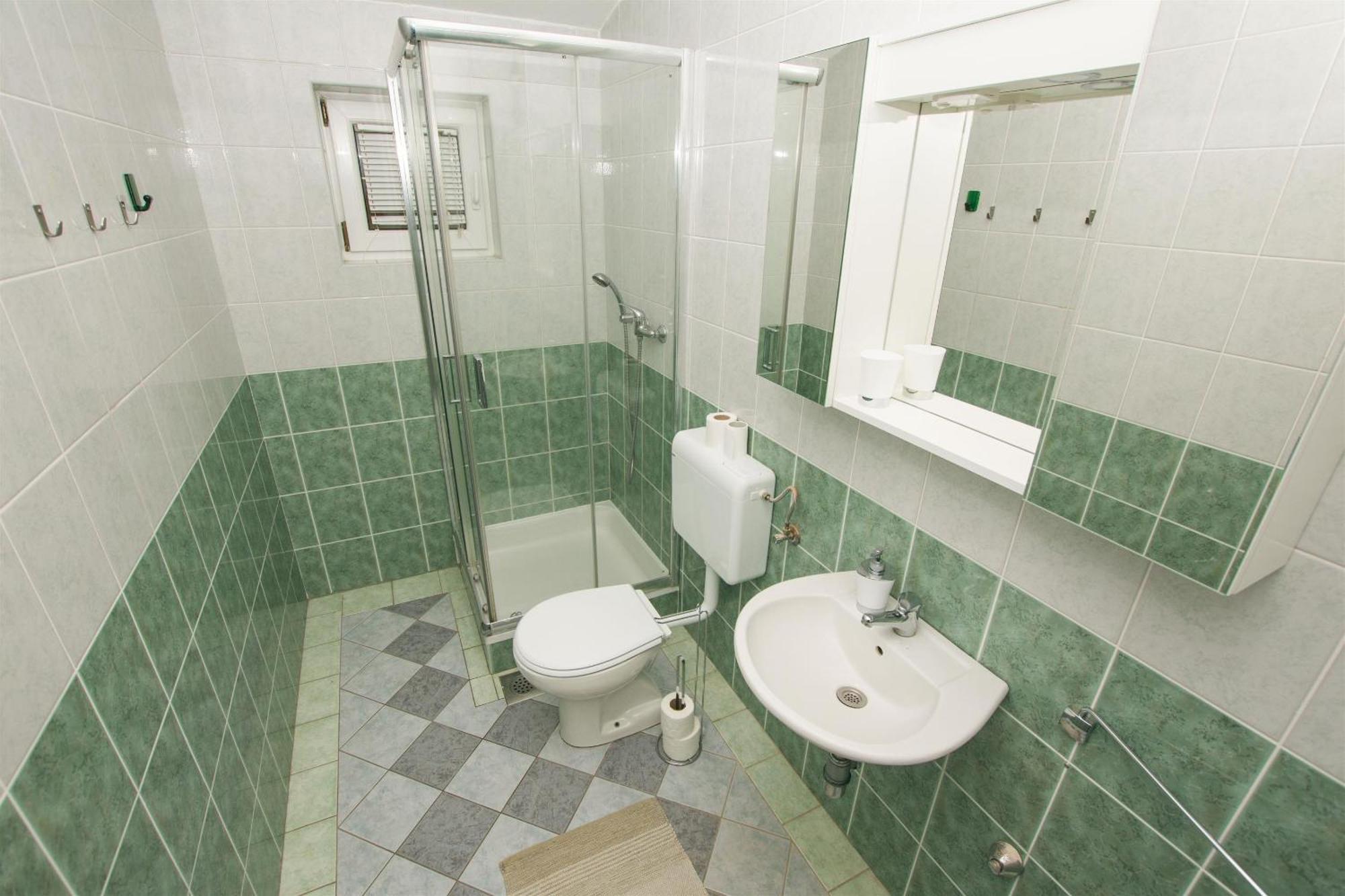 Apartments Josip Drage Exterior photo